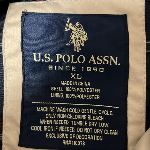 U.S. Polo Assn Jacket - Picture 3 of 3